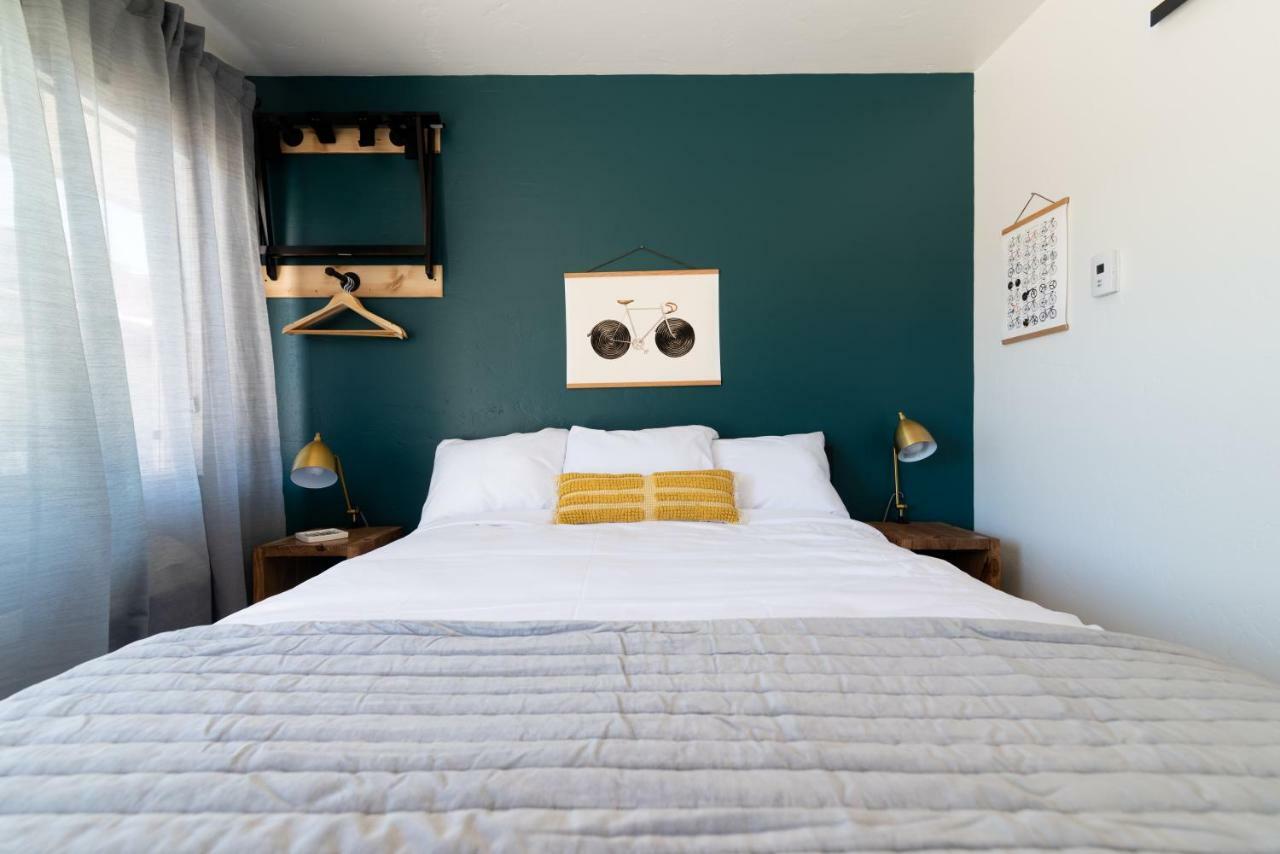 Spoke And Vine Motel Palisade Екстериор снимка