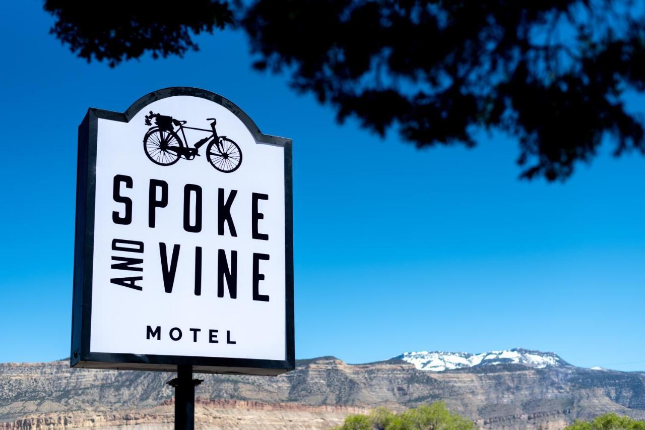 Spoke And Vine Motel Palisade Екстериор снимка